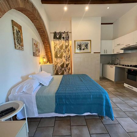B&B La Fucinaia Pet Friendly Adults Only Campiglia Marittima Kültér fotó