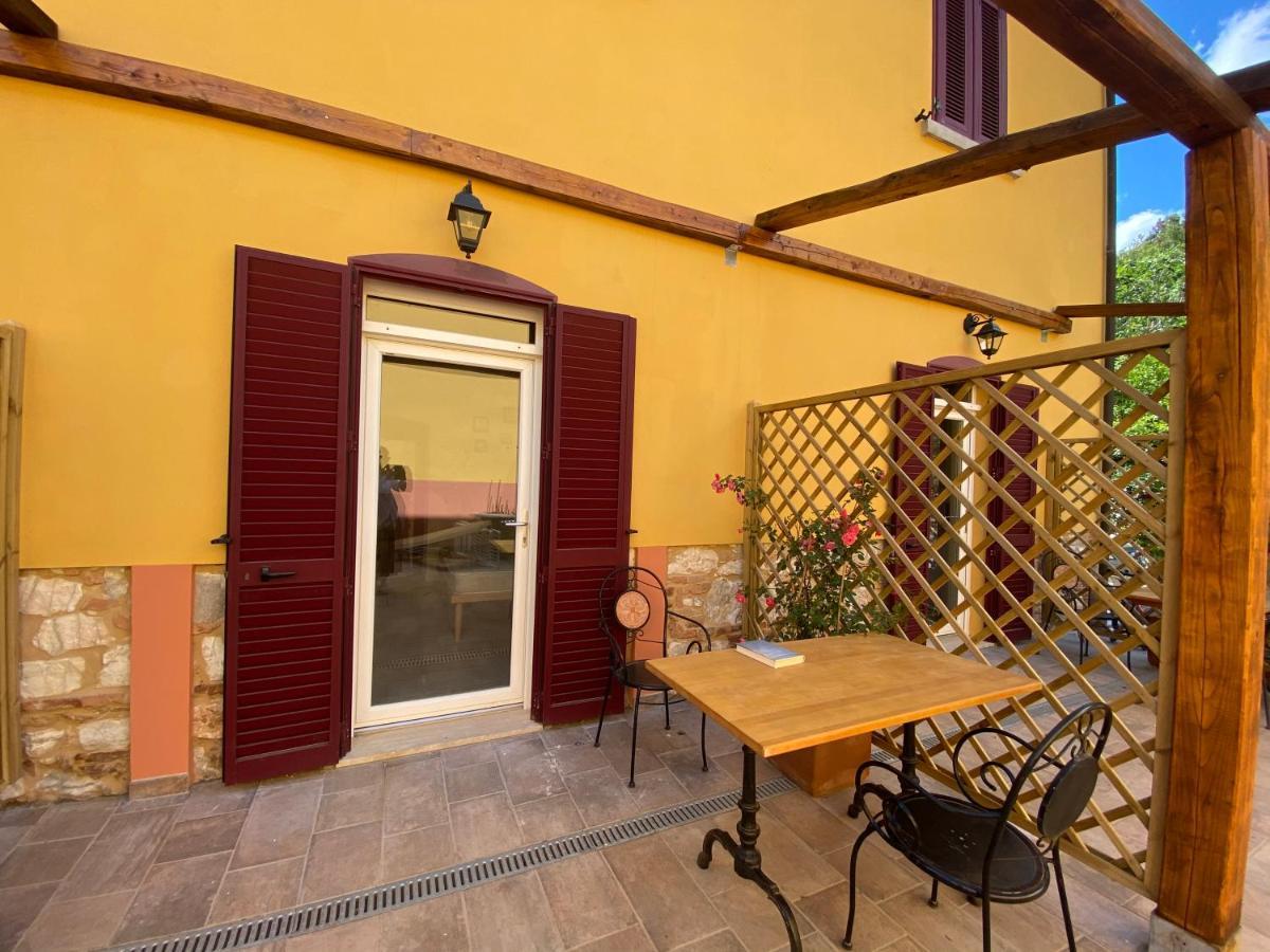 B&B La Fucinaia Pet Friendly Adults Only Campiglia Marittima Kültér fotó
